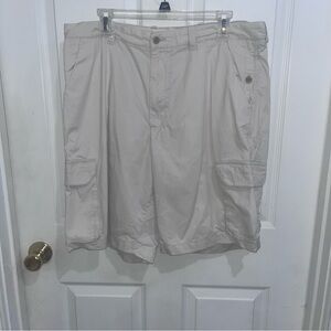 Madison Men's Cargo Shorts - Light Tan